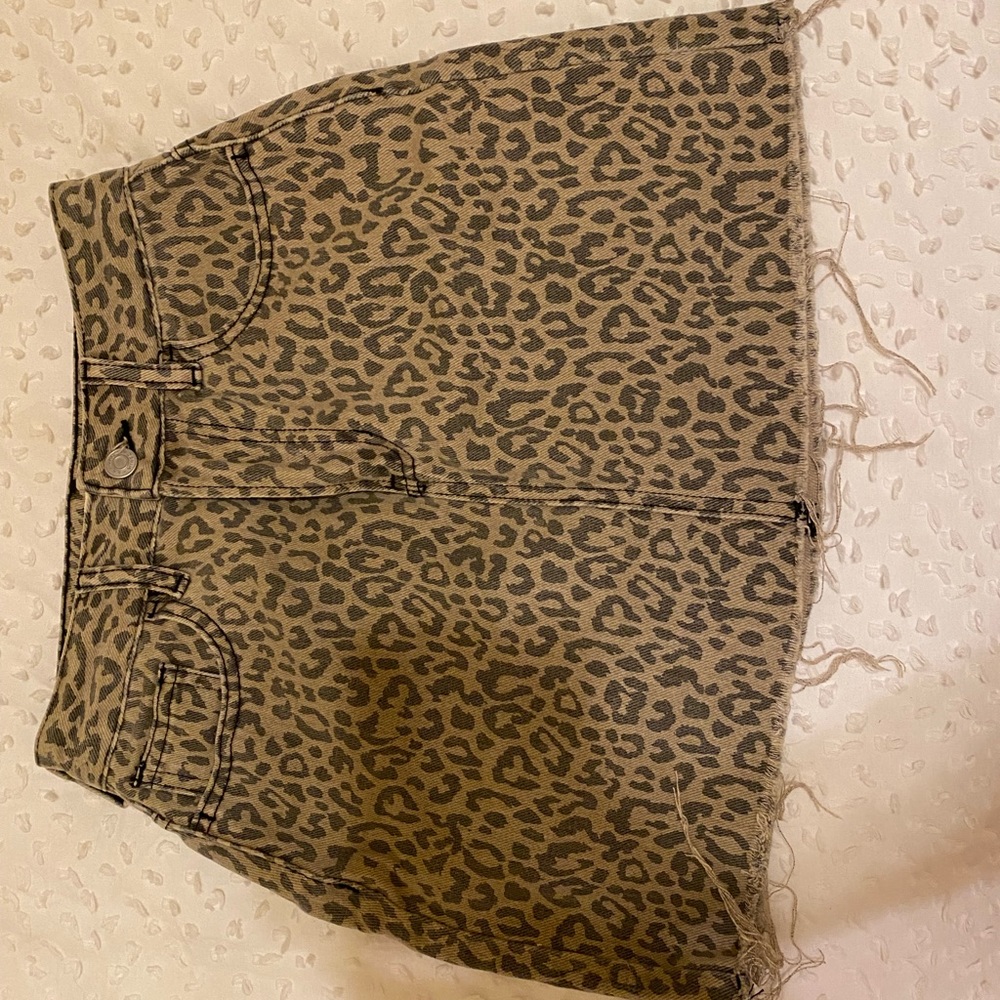 PacSun cheetah leopard skirt mini